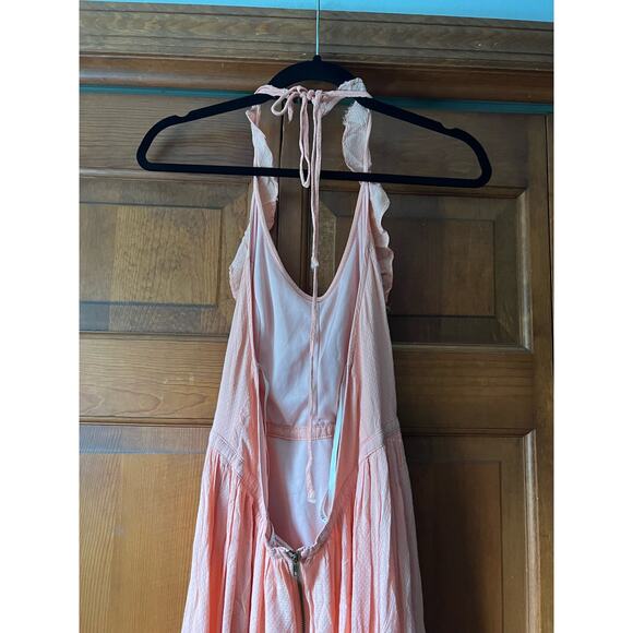 Soiéblu Women's Boho Halter Maxi Dress Peach Pink Open Back Ruffle Lace Hem SZ S - Picture 8 of 10